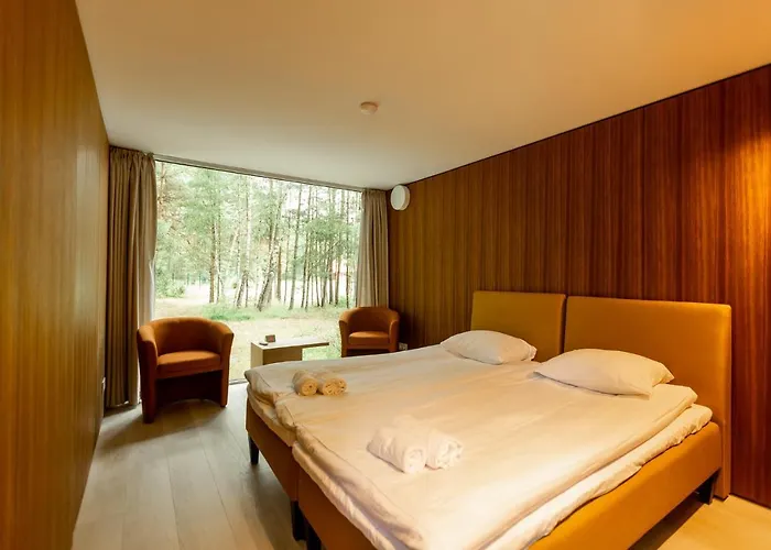 מלון Hotel Palanga Camping 3*