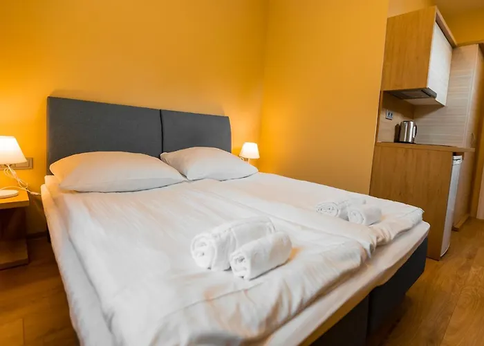 מלון Hotel Palanga Camping 3*